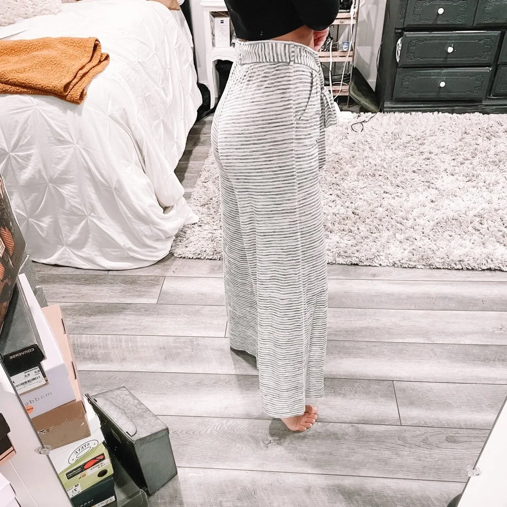 Anthropologie Stripe Flowy Pants!! - Picture 5 of 6